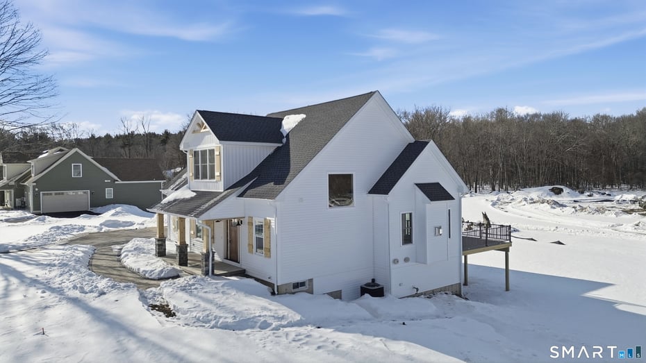 42 Holcomb Street Photo 37