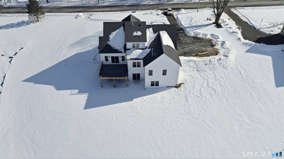 42 Holcomb Street Photo 39