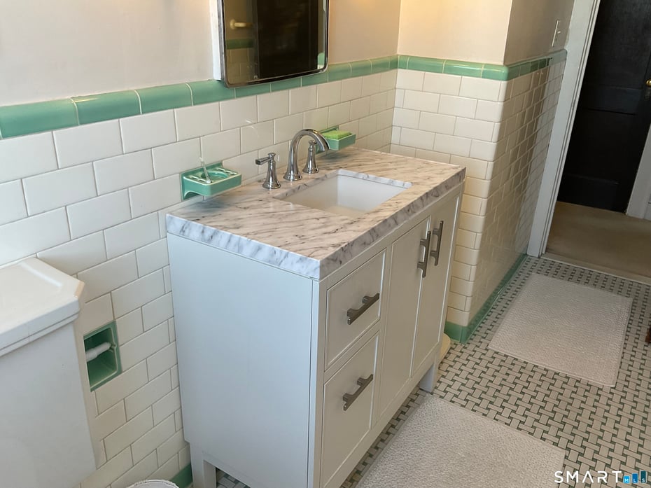 405 Mohegan Avenue Parkway Photo 11