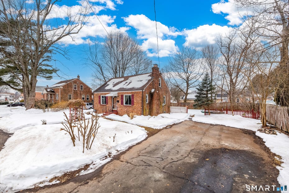 15 Upton Street Photo 3