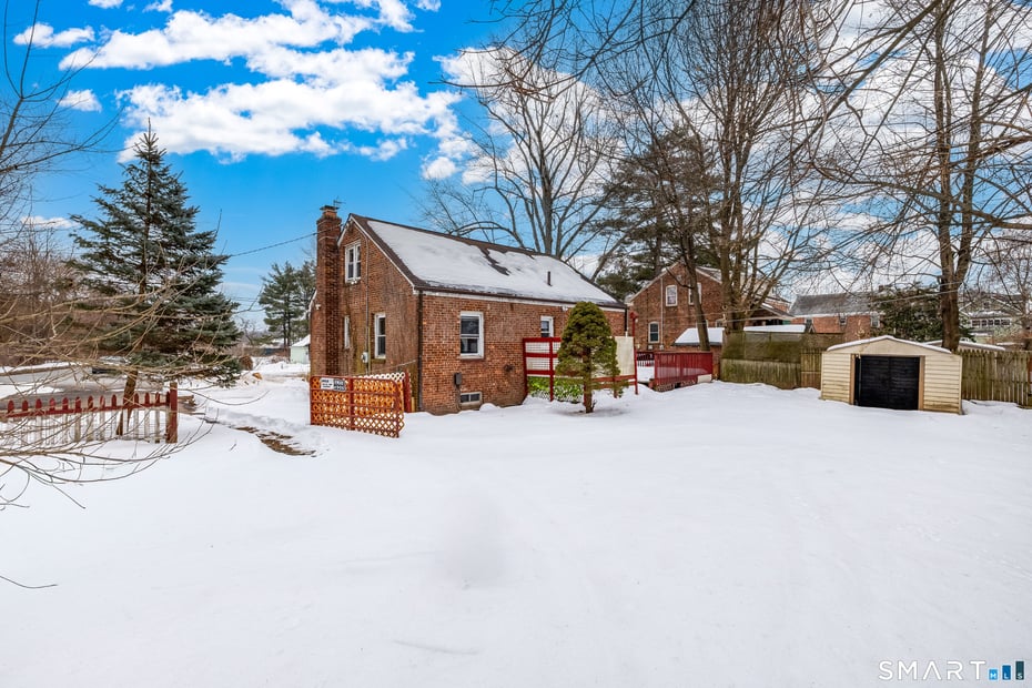 15 Upton Street Photo 5