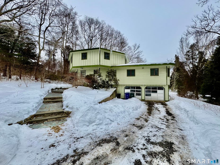 25 Coachman Pike Photo 2