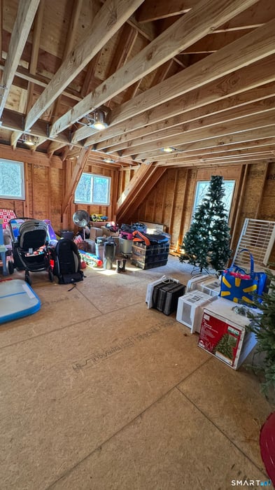 429 Lakeside Road Photo 12