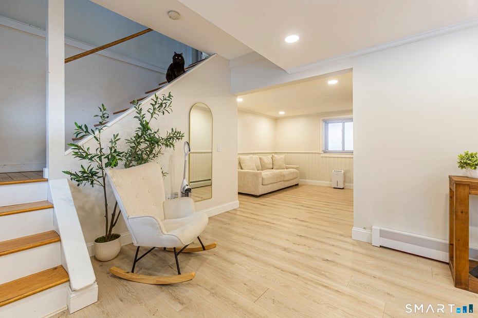 429 Lakeside Road Photo 35