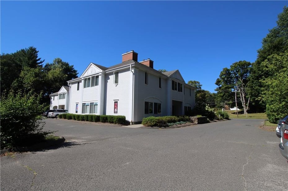 40 Main Street North Photo 1