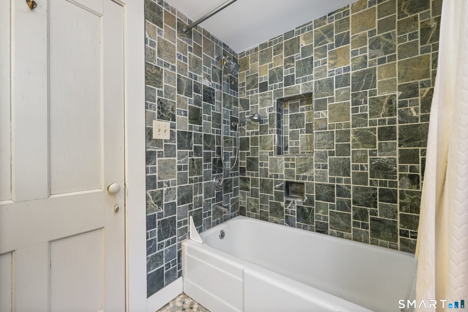 214 Green Hill Road Photo 23