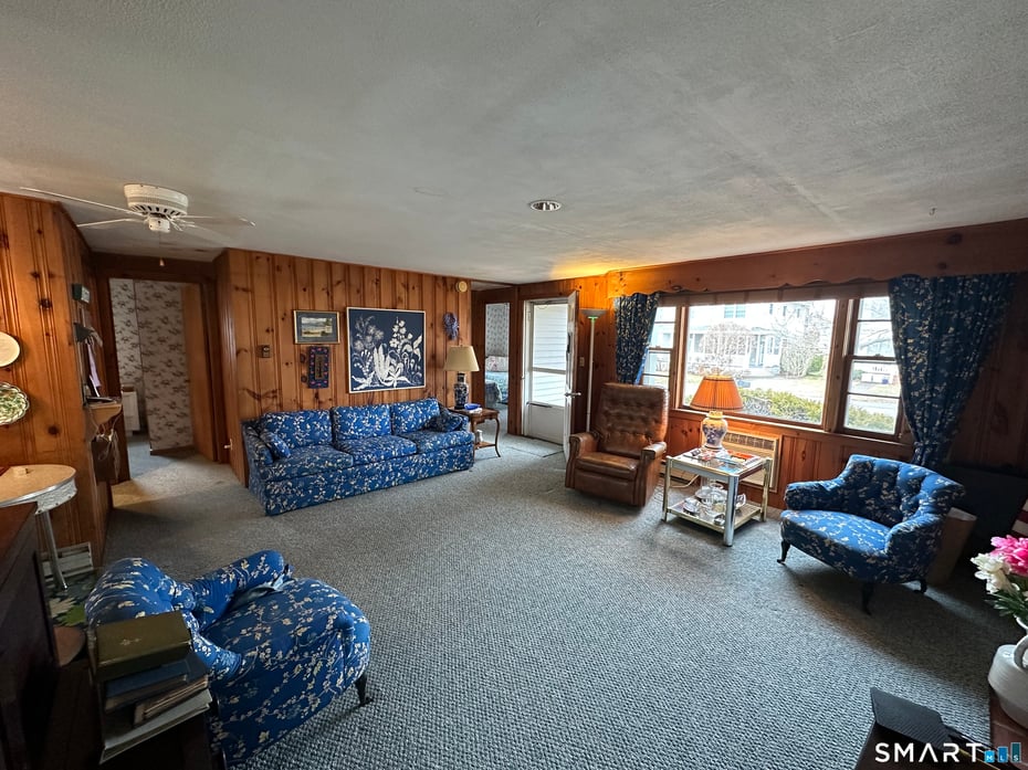 42 South Washington Avenue Photo 4