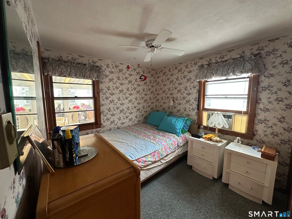 42 South Washington Avenue Photo 15