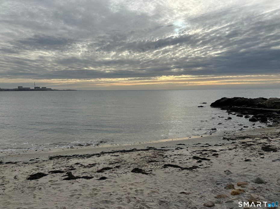 42 South Washington Avenue Photo 19