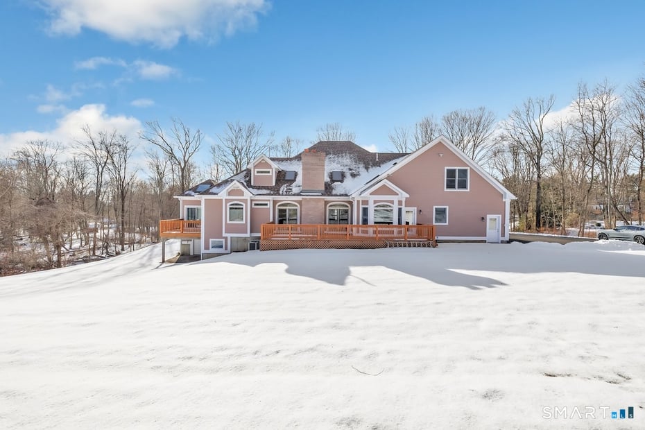 461 Amity Road Photo 5