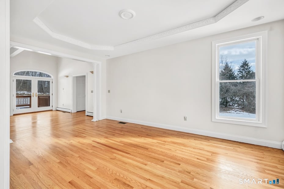 461 Amity Road Photo 12