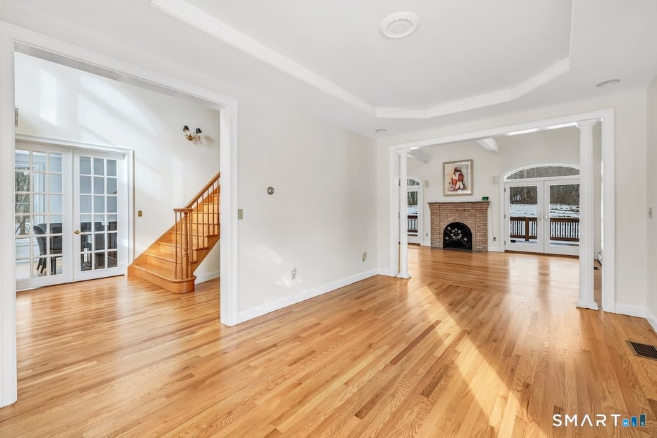 461 Amity Road Photo 13