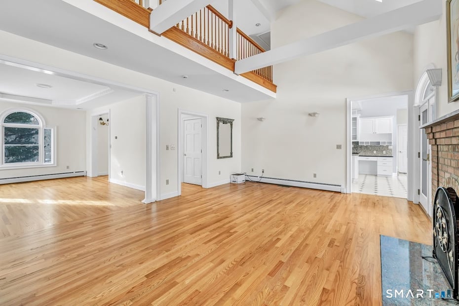 461 Amity Road Photo 15