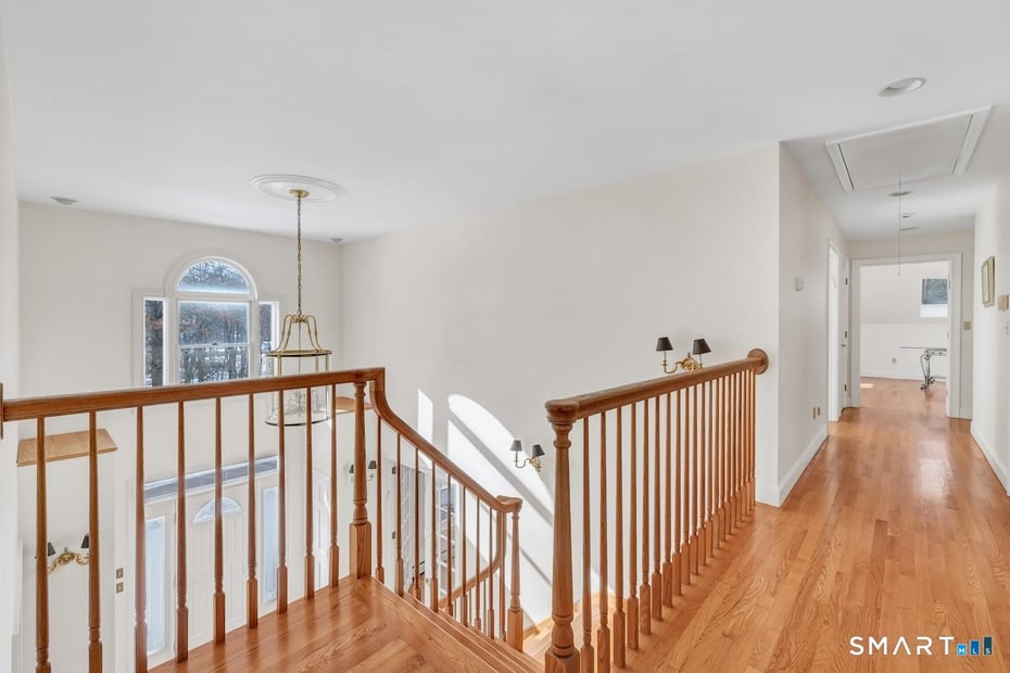 461 Amity Road Photo 29