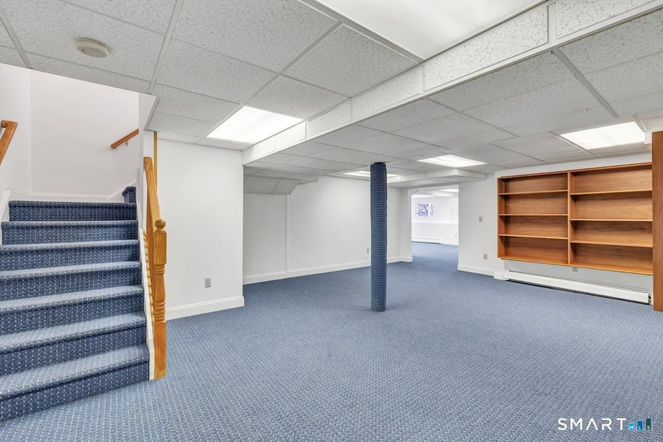 461 Amity Road Photo 34