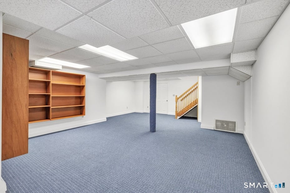 461 Amity Road Photo 35