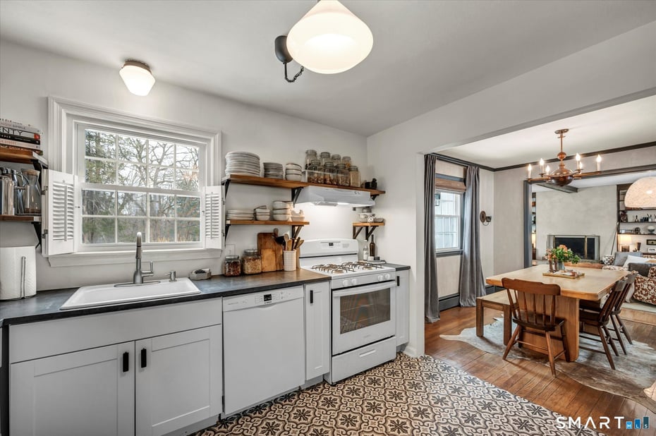 195 Hepburn Road Photo 20