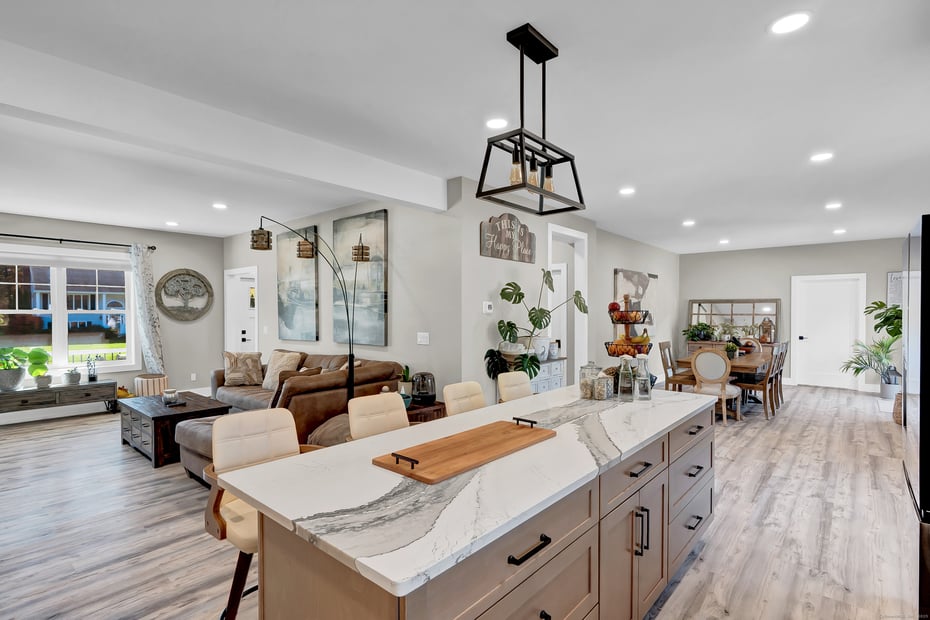 126 Harvard Place Photo 3