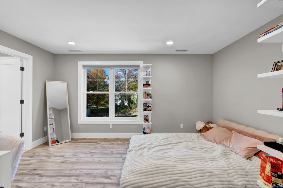 126 Harvard Place Photo 17