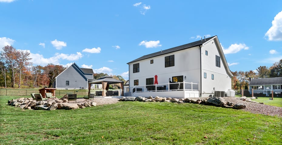 126 Harvard Place Photo 33