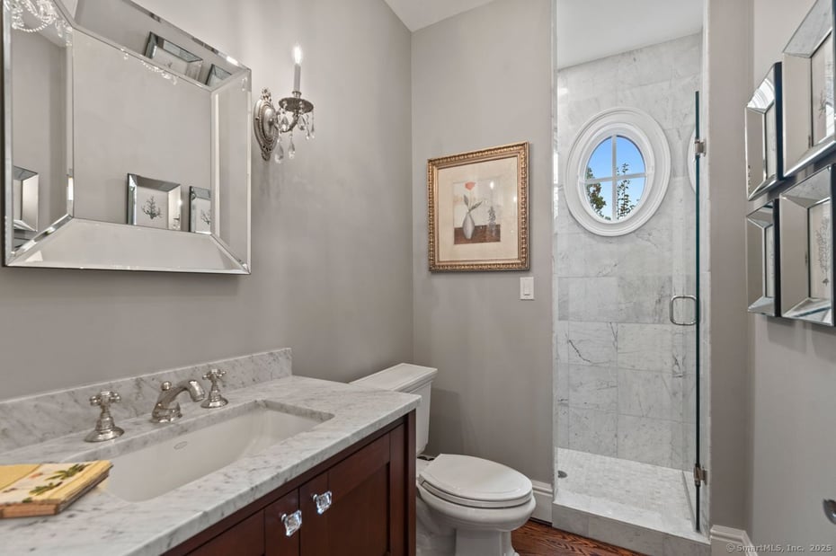 205 & 206 Fox Hopyard Road Photo 23