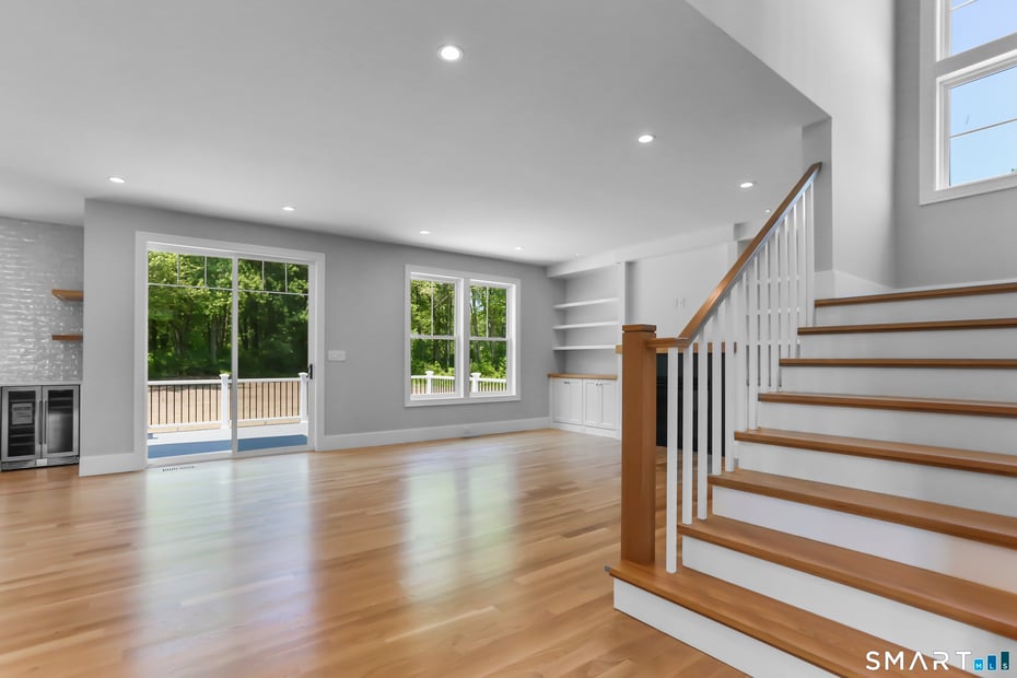 110 Porters Hill Road Photo 3