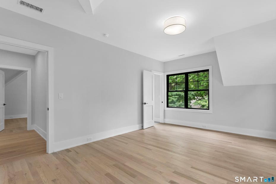 110 Porters Hill Road Photo 33