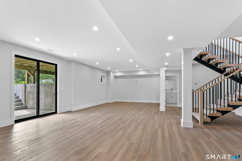 110 Porters Hill Road Photo 37