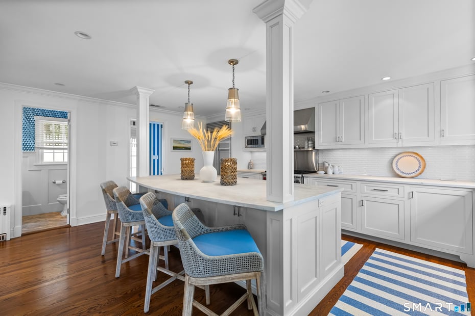 13 Pond Street Photo 11