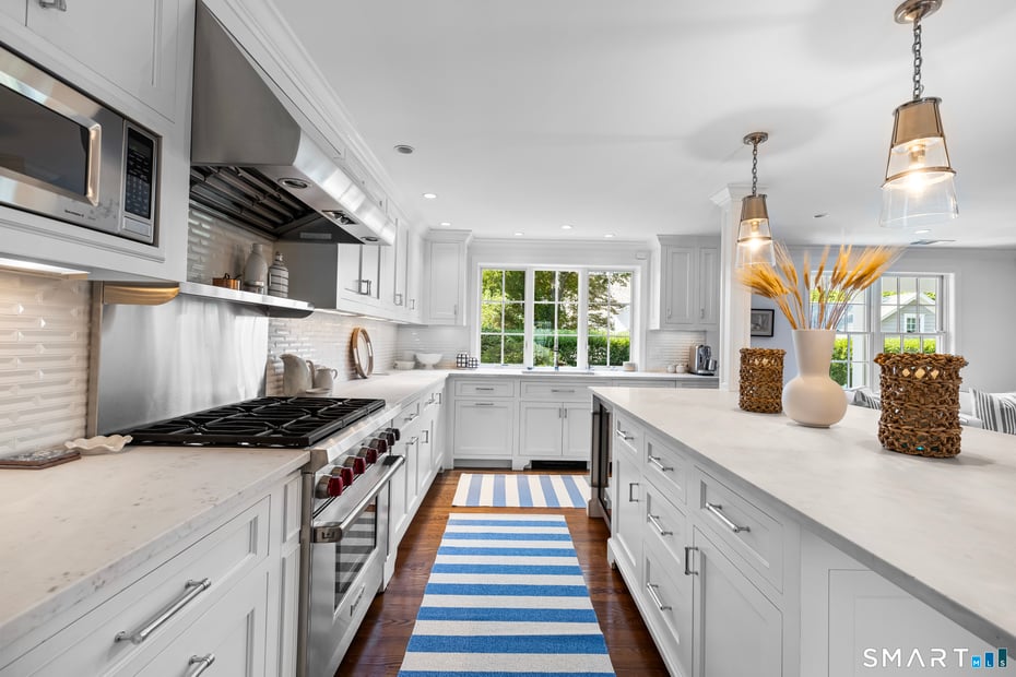 13 Pond Street Photo 12