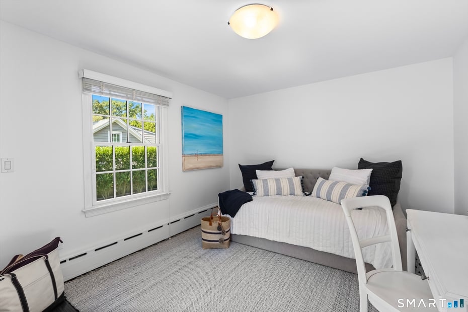 13 Pond Street Photo 19