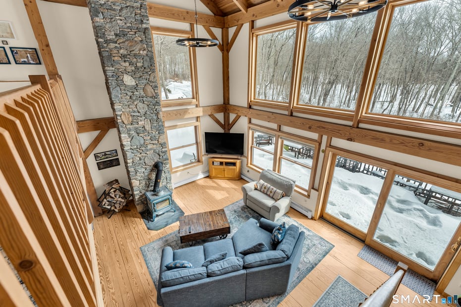 167 Round Hill Road Photo 16