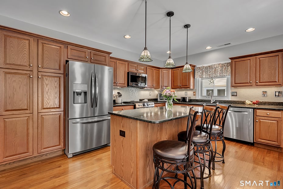 14 Hannah Way Photo 7