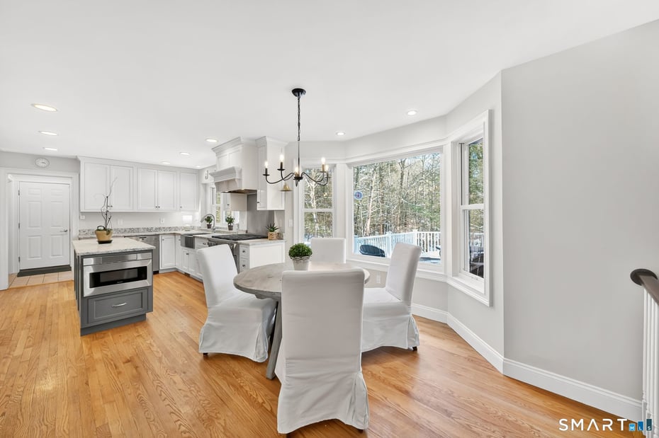 12 The Glade Photo 11