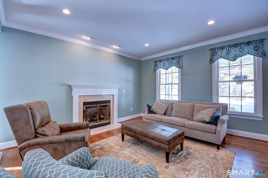 1211 Neipsic Road Photo 7