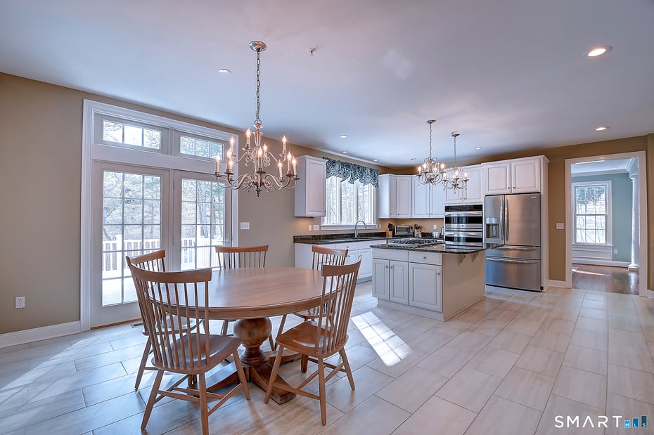 1211 Neipsic Road Photo 13