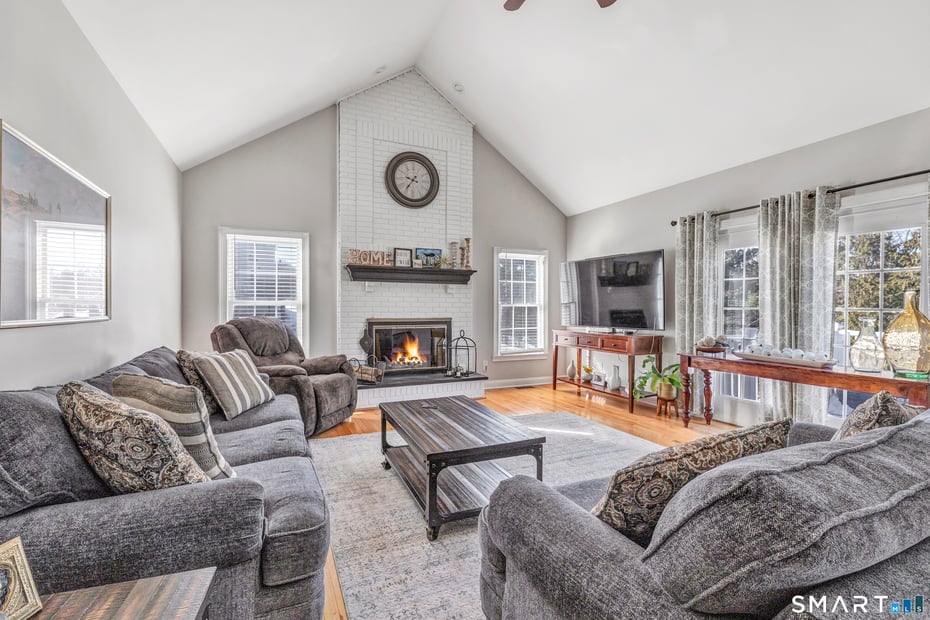 55 Old Dairy Lane Photo 12