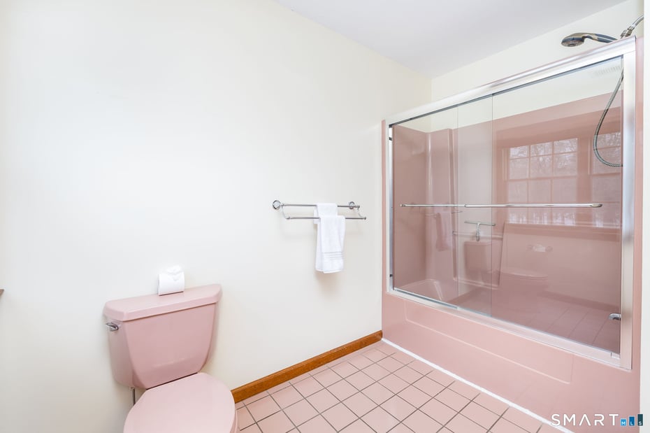 9 Hemlock Drive Photo 27