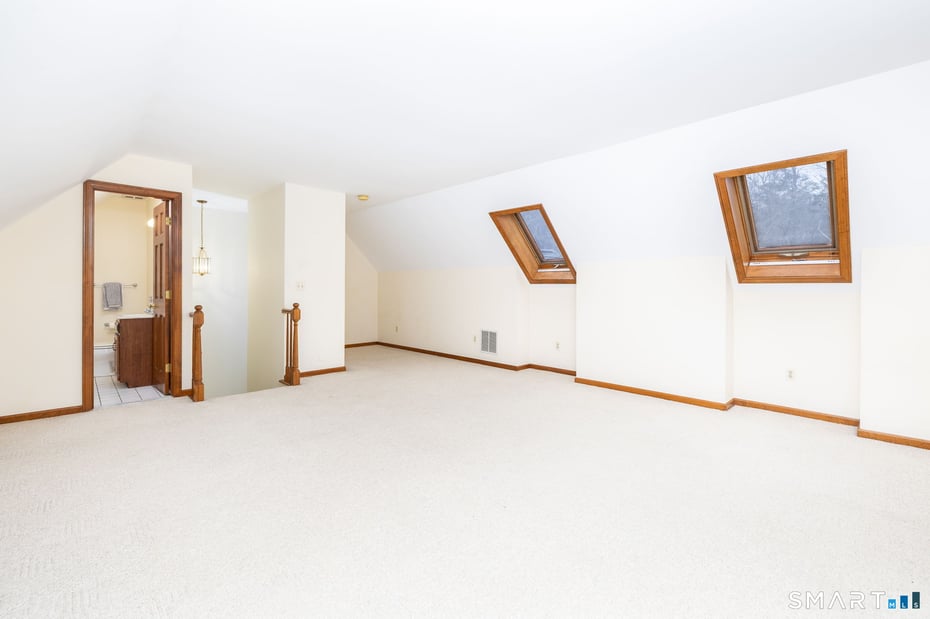 9 Hemlock Drive Photo 29