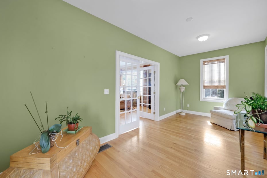 65 Trailside Drive Photo 12