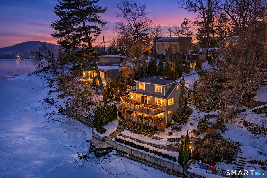 49 Lake Drive South Photo 1