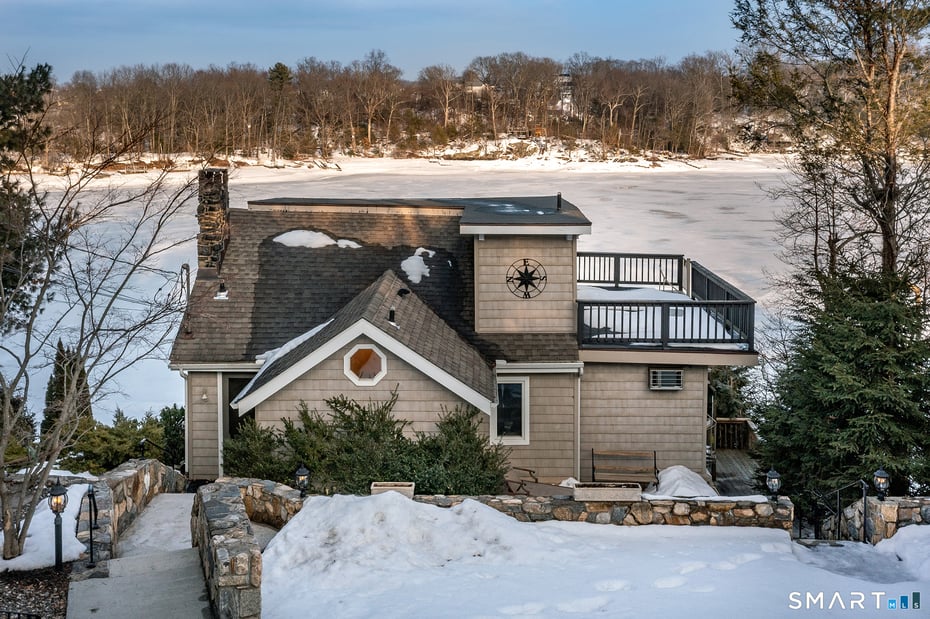 49 Lake Drive South Photo 5