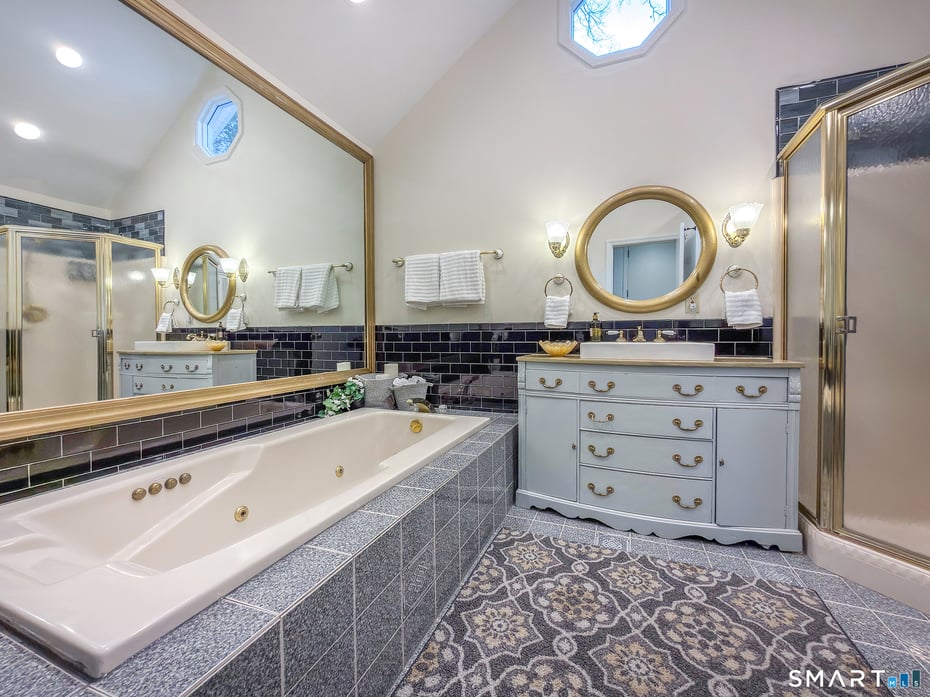 49 Lake Drive South Photo 31