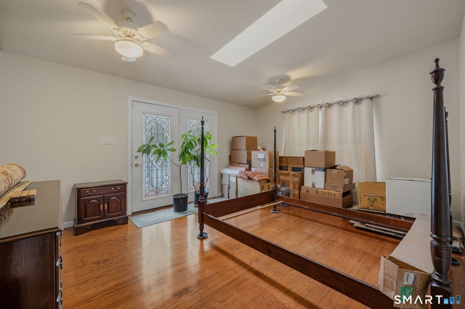 16 Greystone Drive Photo 8
