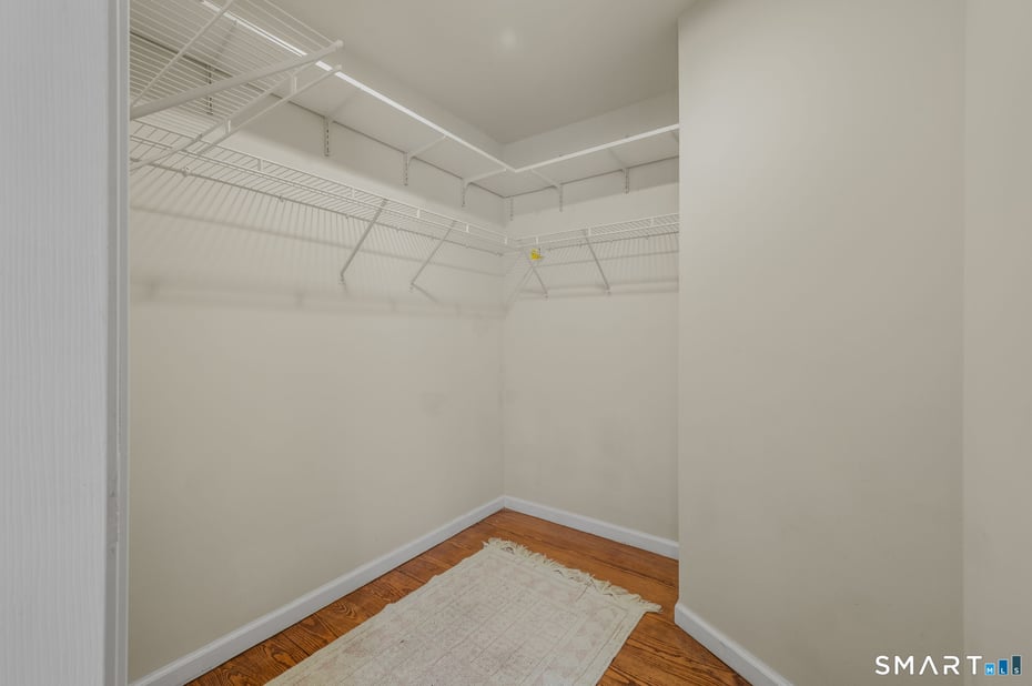 16 Greystone Drive Photo 9