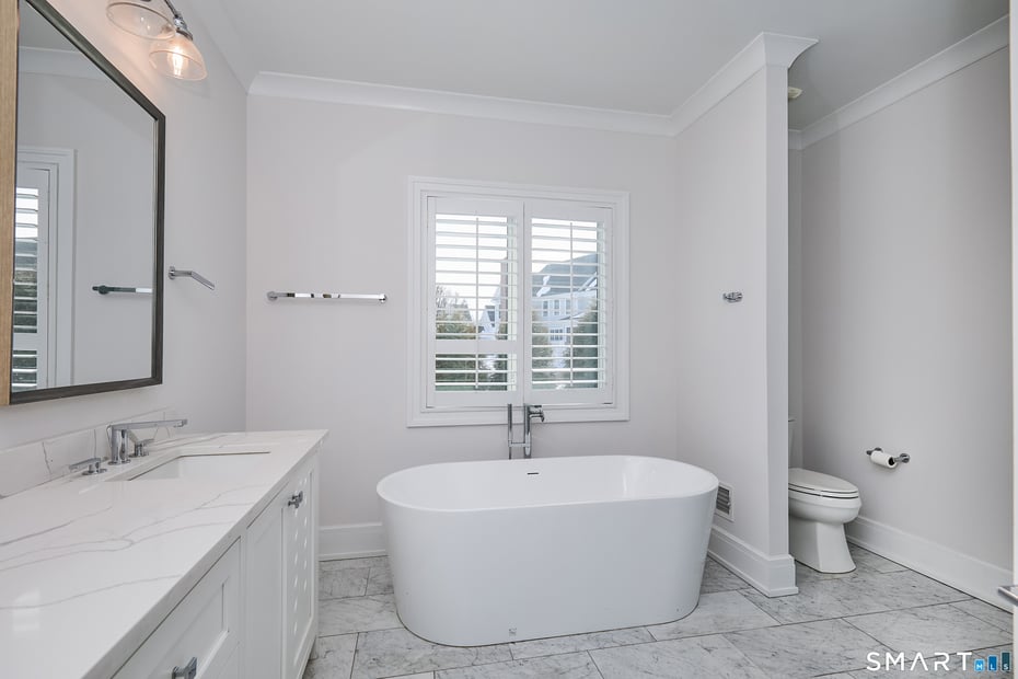 70 Meadow Ridge Road Photo 18