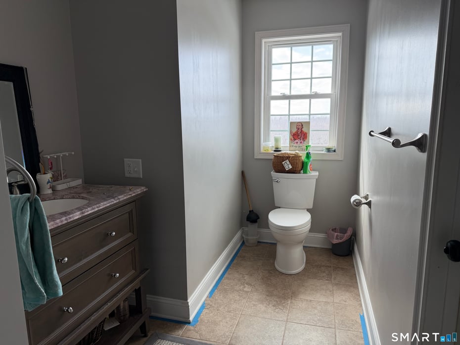 4 Hard Hill Road South Photo 10