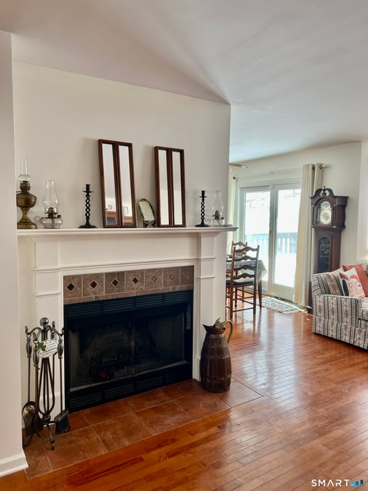 394 Trailsend Drive Photo 6