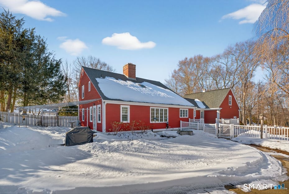 4 Hunters Ridge Road Photo 3