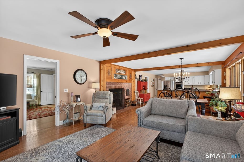 4 Hunters Ridge Road Photo 14